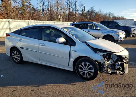 2018 Toyota Prius Prime from USA, damaged, VIN JTDKARFP2J3101703